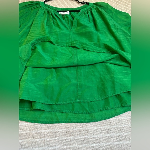 Velvet by Graham & Spencer Green Ruffled 3/4 Sleeve Blouse Top M Bohemian Boho - Picture 11 of 12